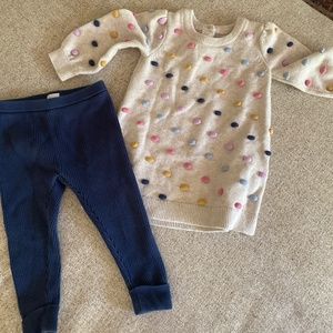 Gap sweater set with Pom poms 12-18 months